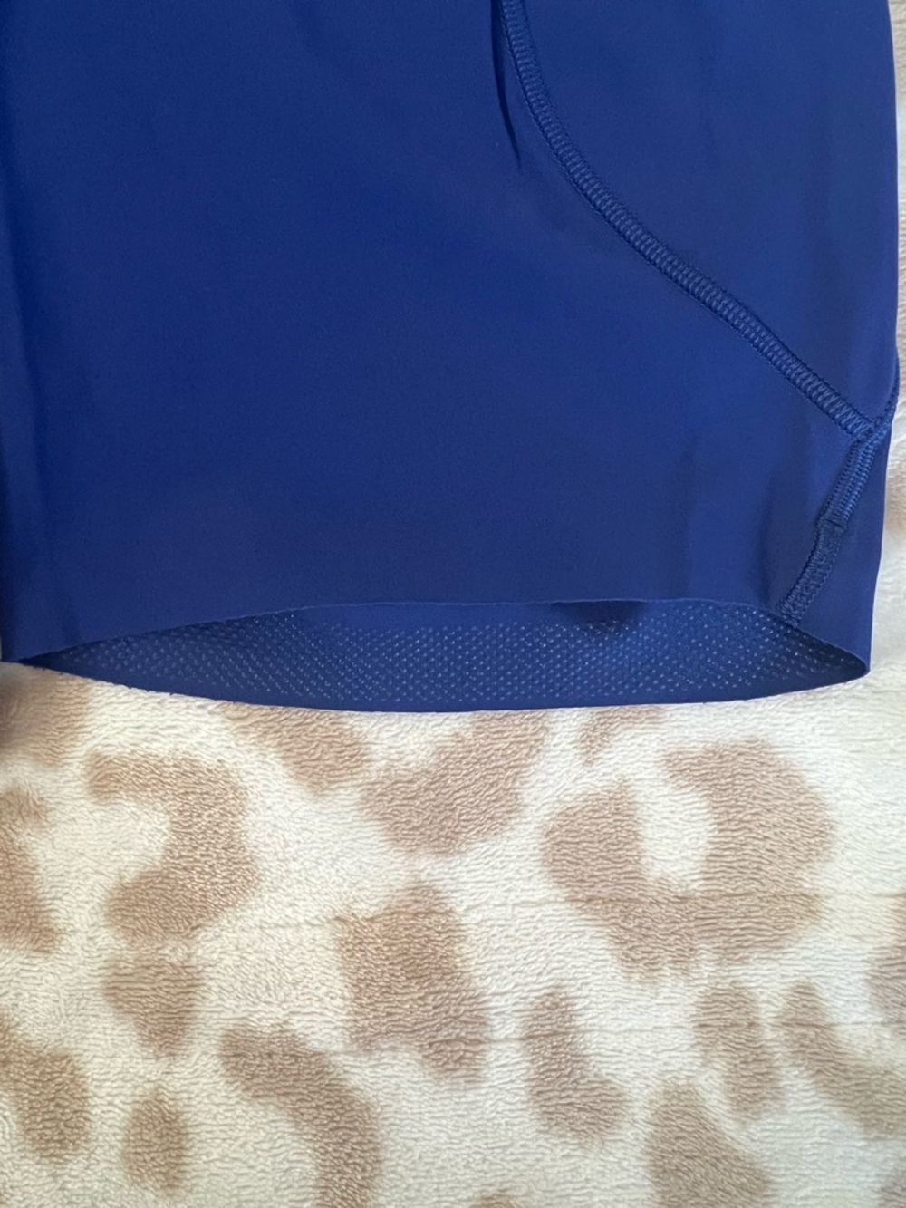 Lululemon Fast and Free HR Short 6" with Pockets~Galactic Cobalt, Size 4 - Picture 4 of 6